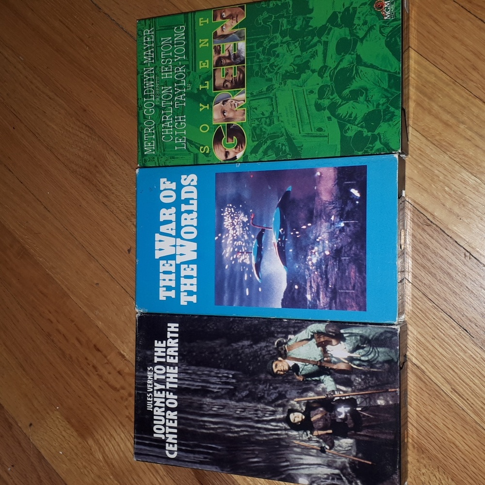 Lot of 3 vintage sci-fi classic vhs